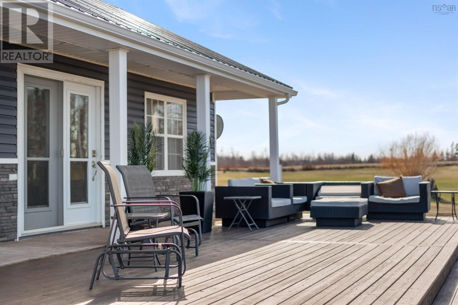 29 Island View Crescent - 33