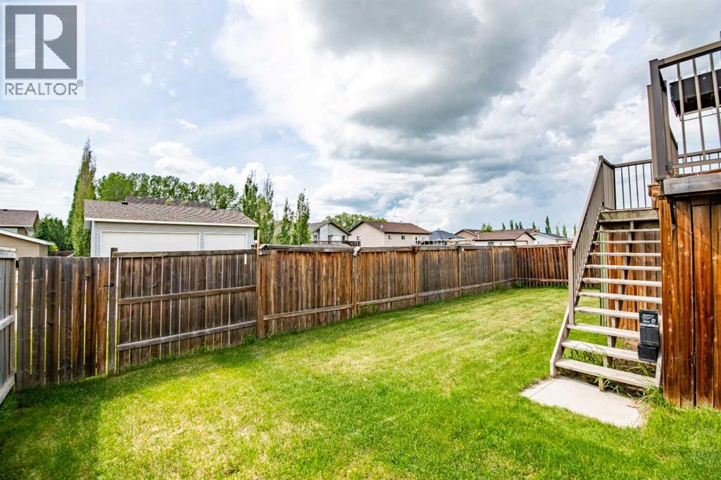 18 Mackenzie Crescent - 42