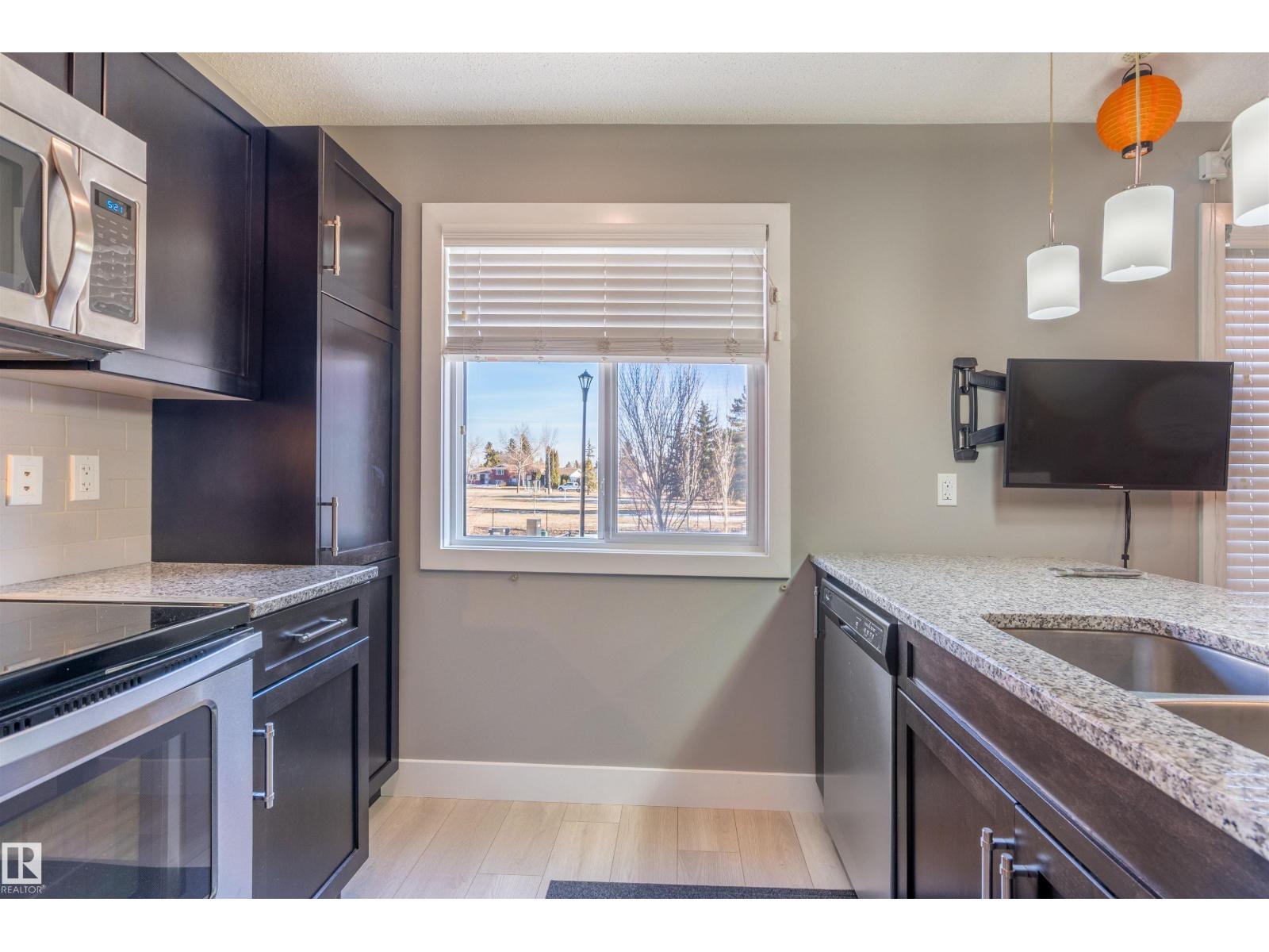 #57 415 CLAREVIEW RD NW - 9