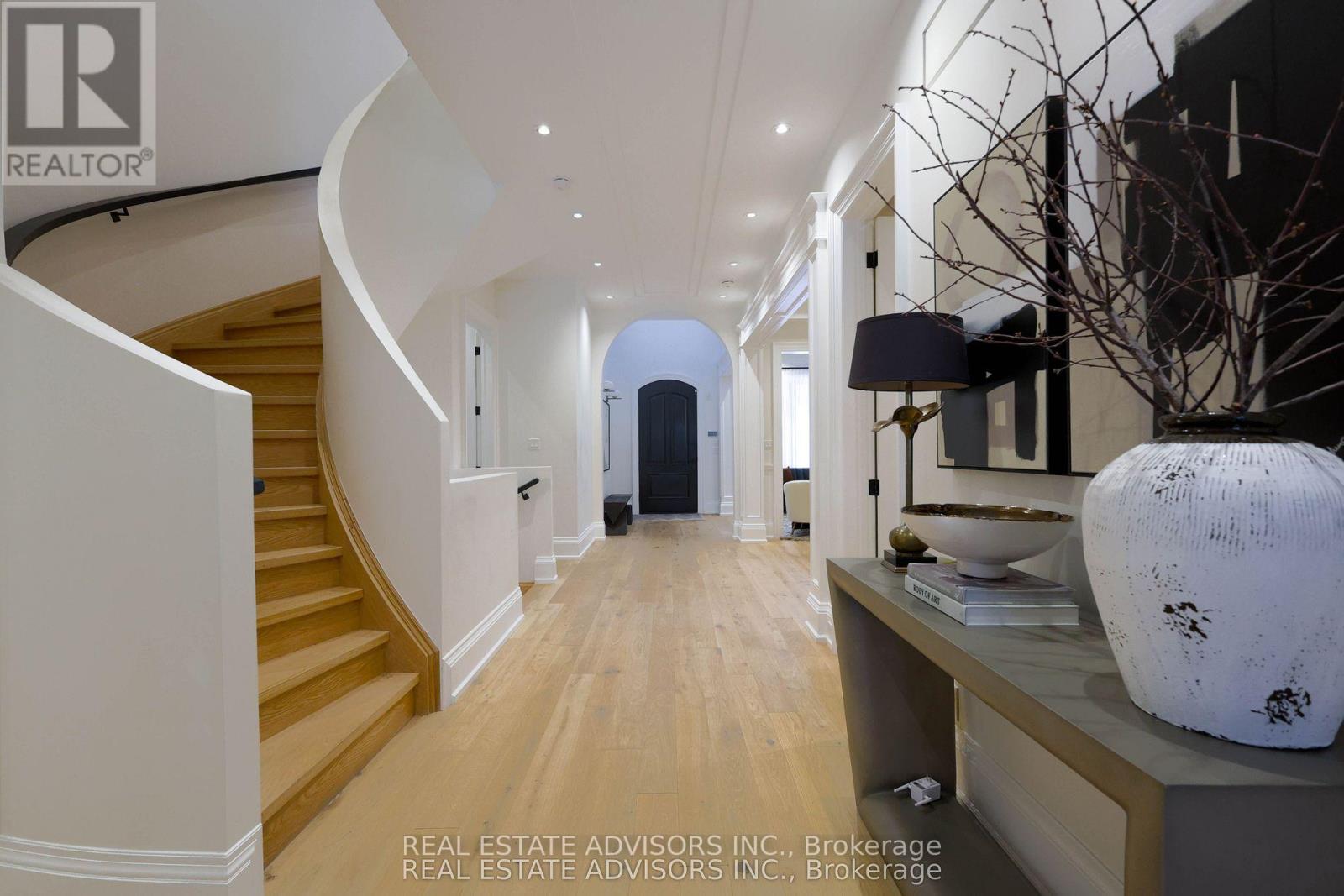 20 ARROWSTOOK ROAD - 22