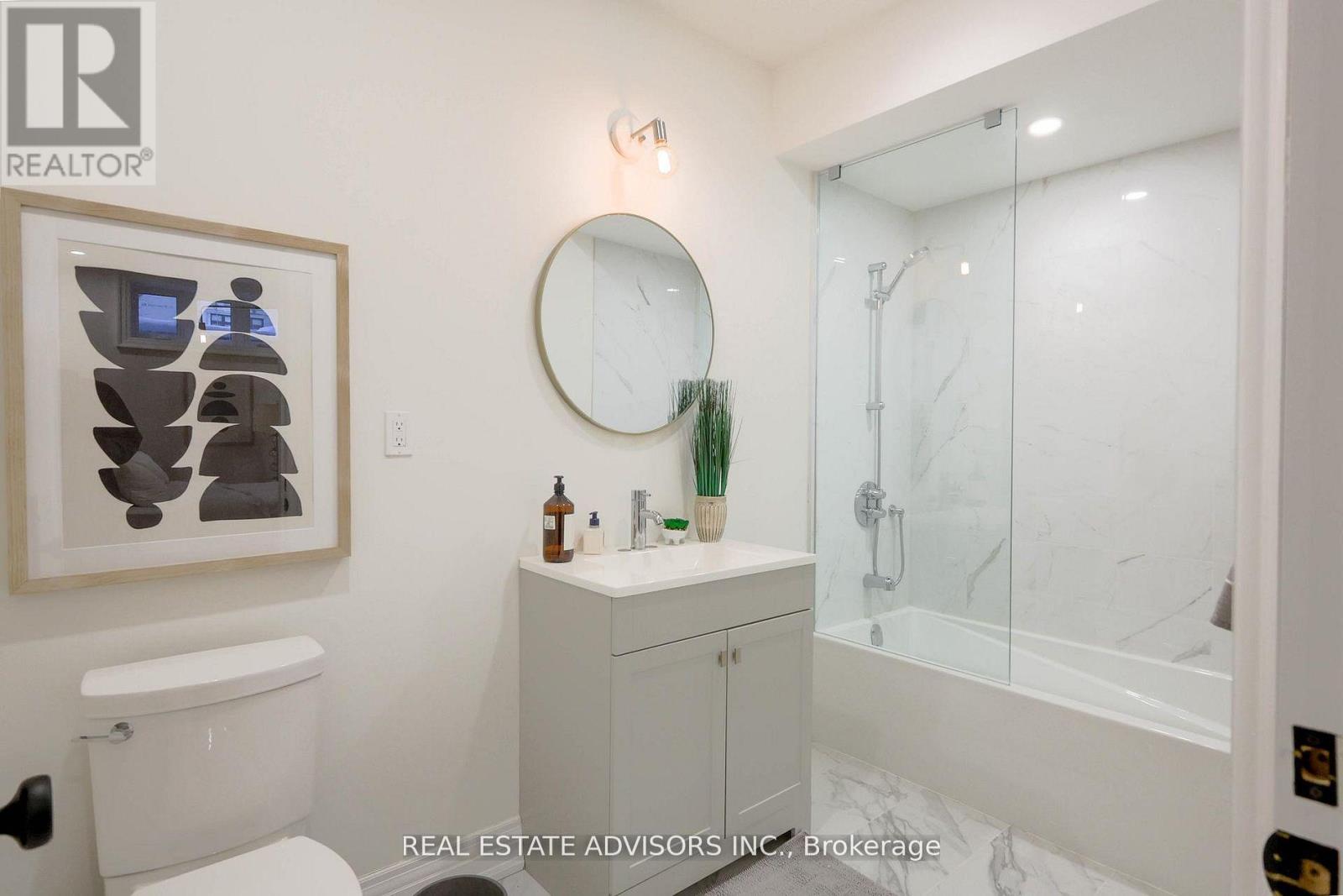20 ARROWSTOOK ROAD - 44