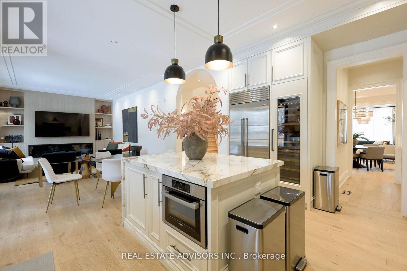 20 ARROWSTOOK ROAD - 9