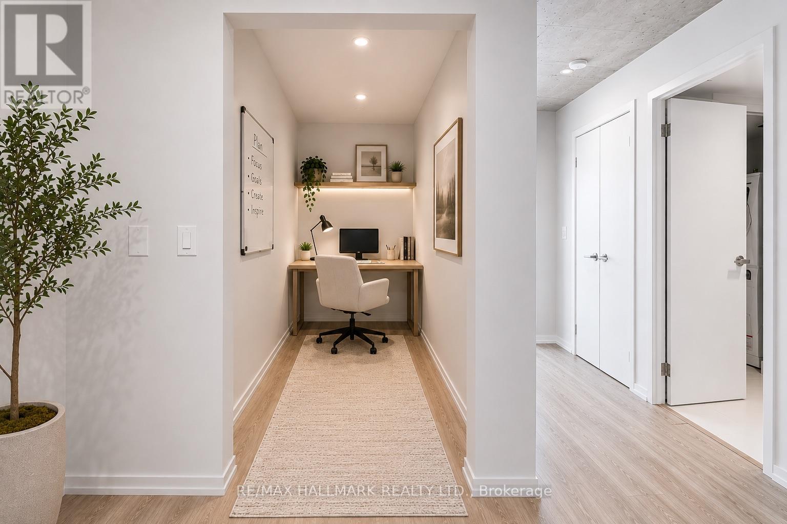 #707 5 SOUDAN AVENUE - 3