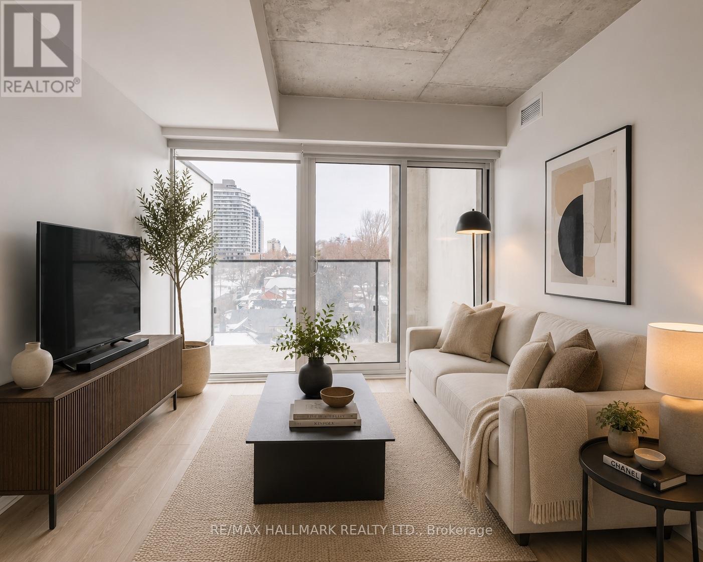#707 5 SOUDAN AVENUE - 5