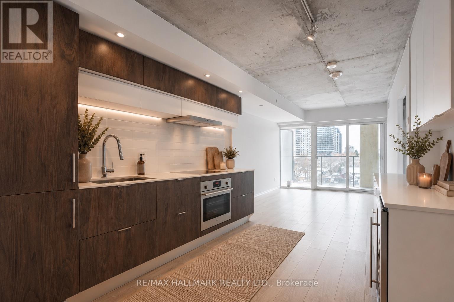 #707 5 SOUDAN AVENUE - 9