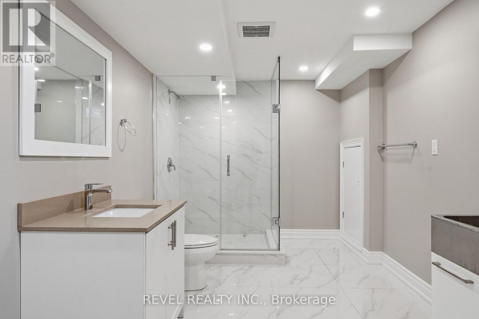 96 BOLLAND CRESCENT - 34