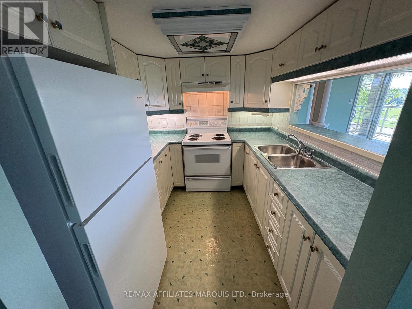 #301 301 WATER STREET W - 18