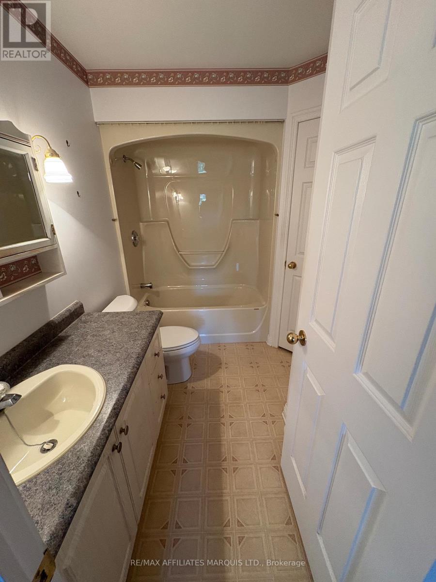 #301 301 WATER STREET W - 23