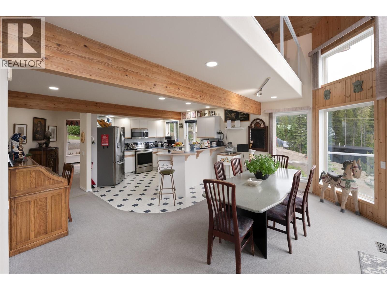 200 COUGAR Road - 12