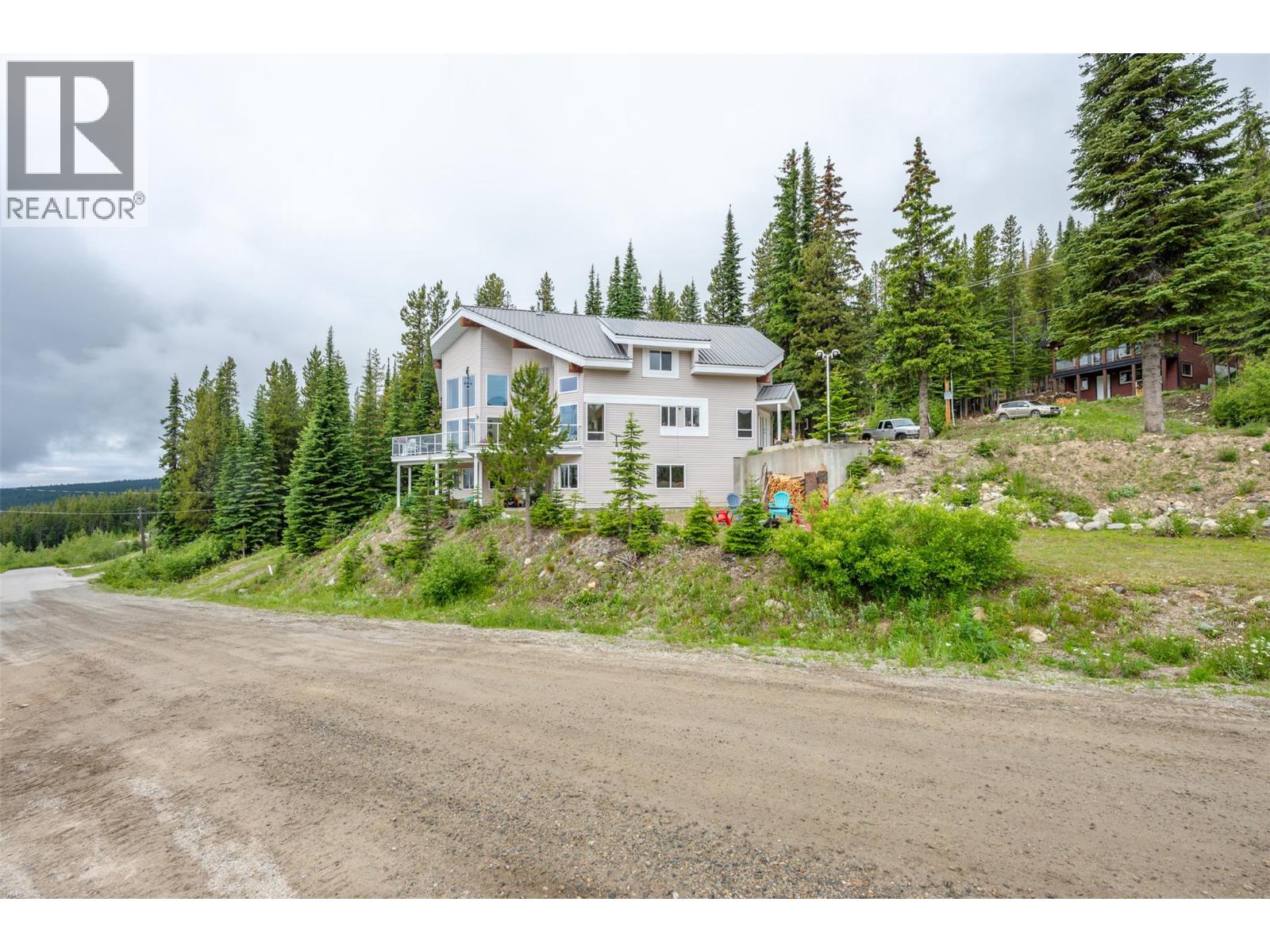 200 COUGAR Road - 71