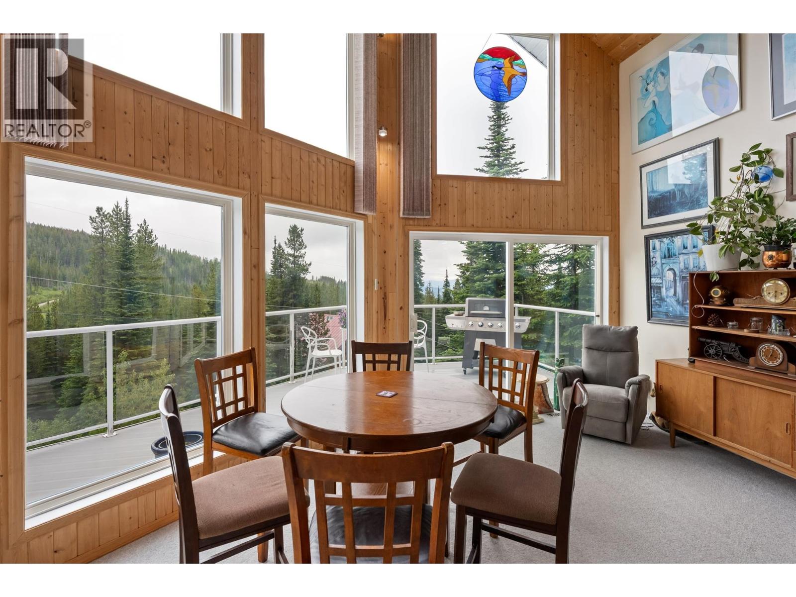 200 COUGAR Road - 9