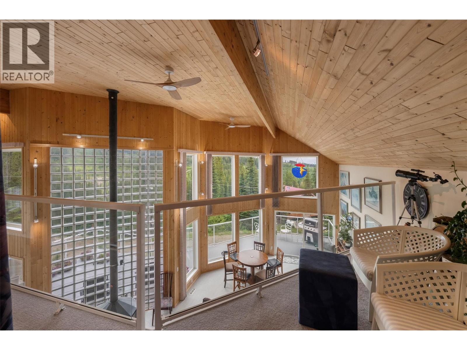 200 COUGAR Road - 33