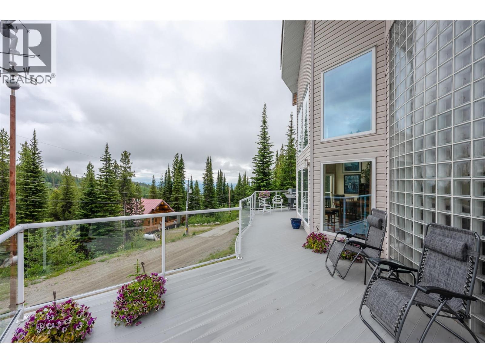 200 COUGAR Road - 19