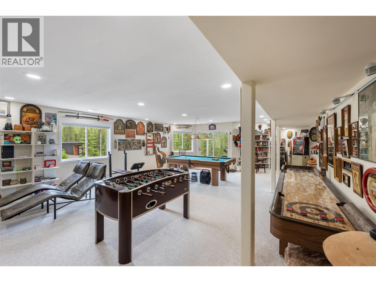 200 COUGAR Road - 53