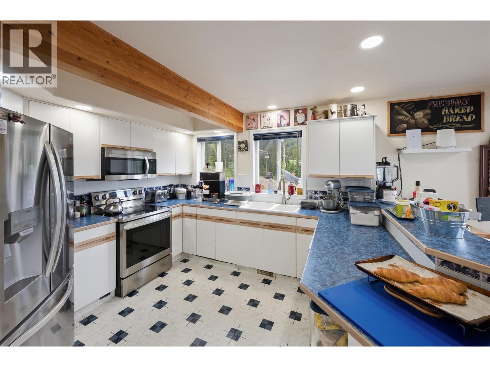 200 COUGAR Road - 16