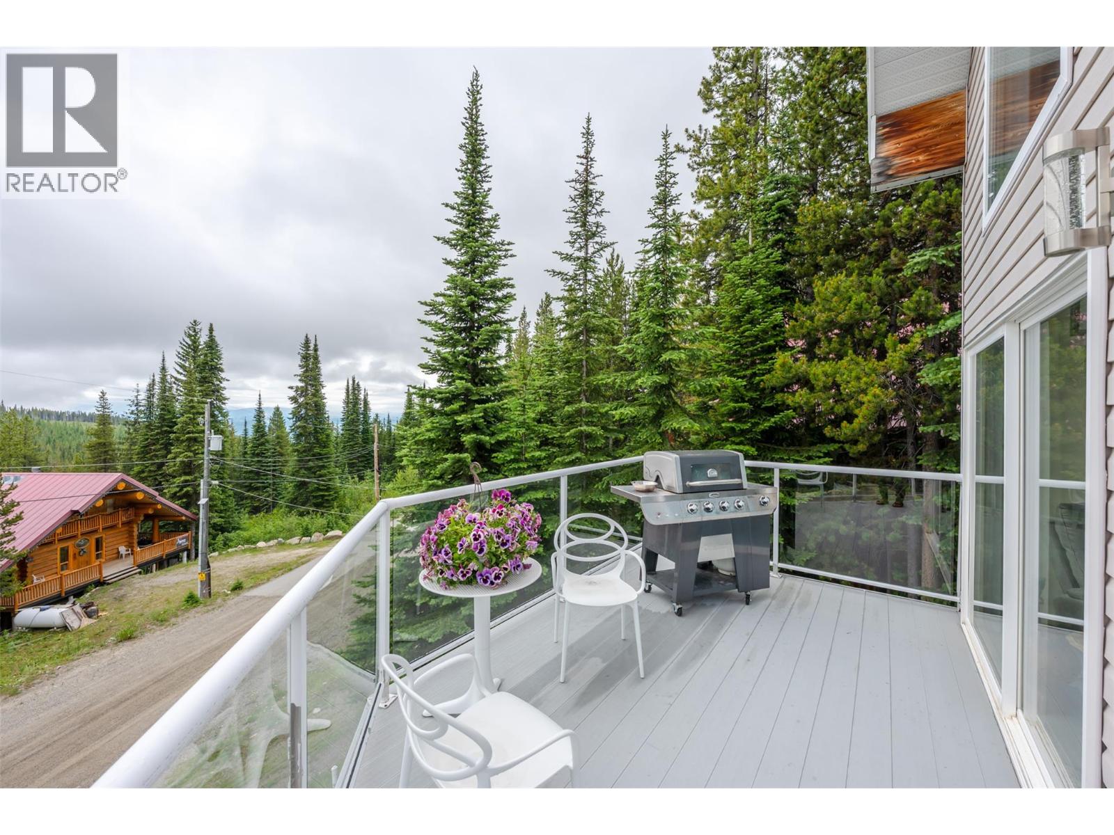 200 COUGAR Road - 23