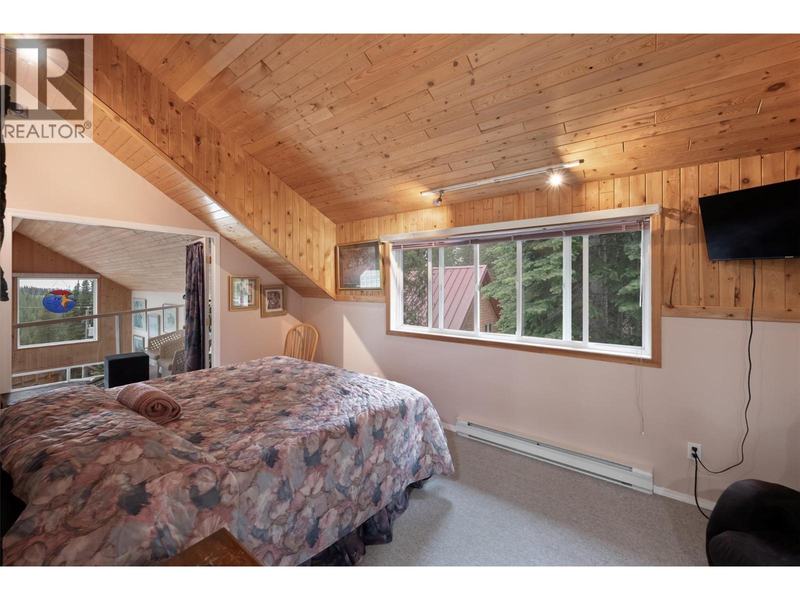200 COUGAR Road - 30