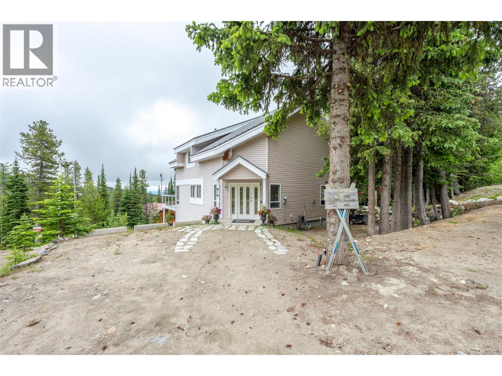 200 COUGAR Road - 76