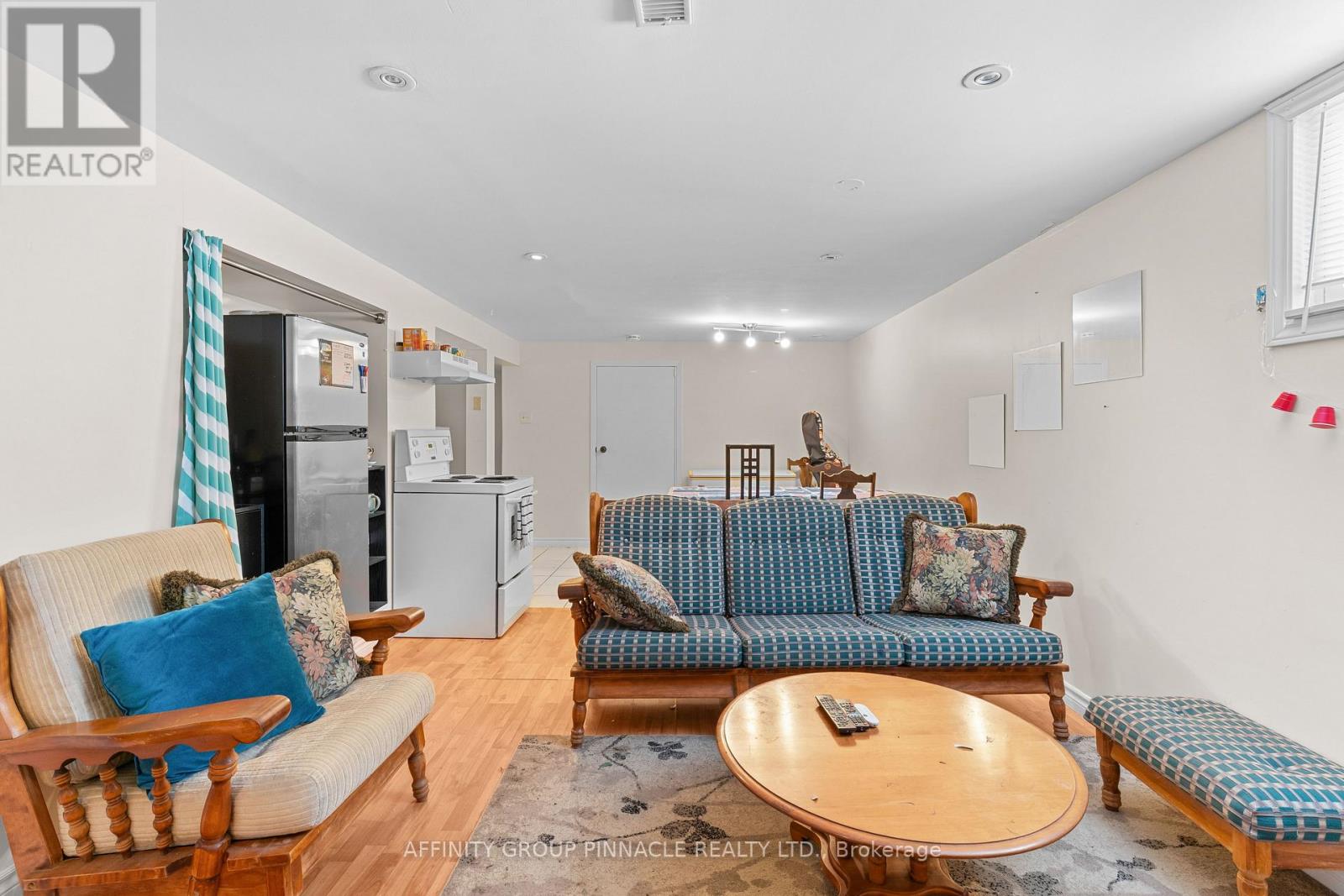 1096 BARNARDO AVENUE - 22