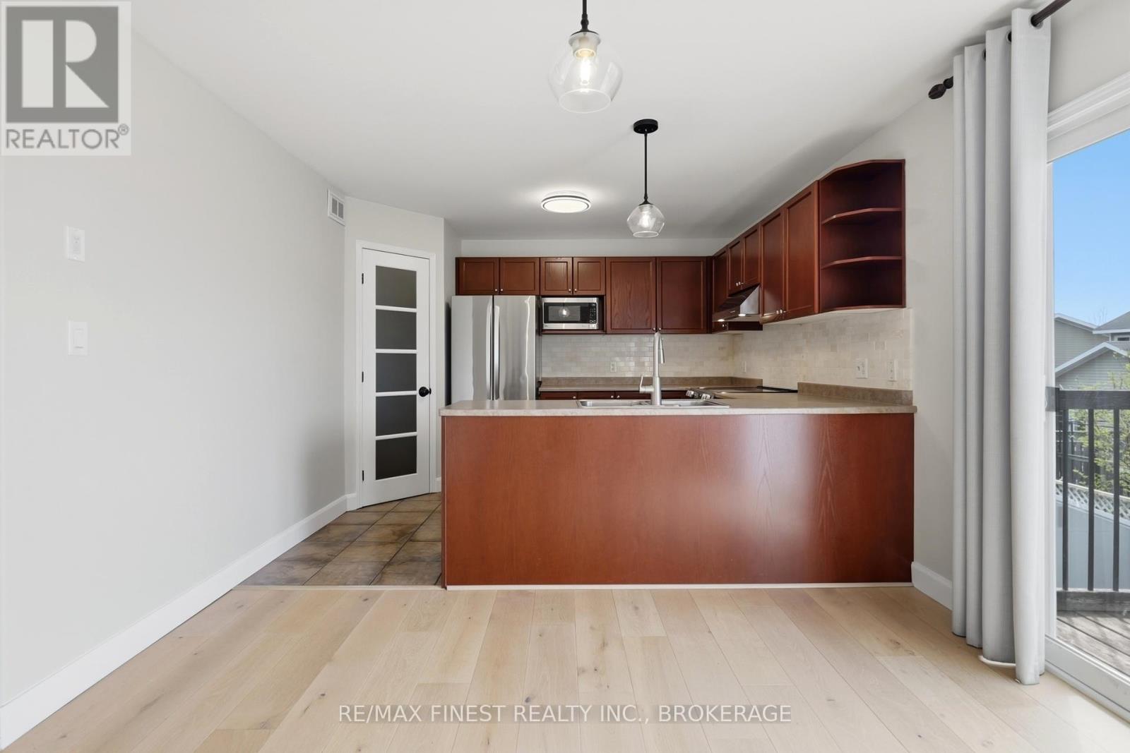 1223 AMANDA COURT - 15