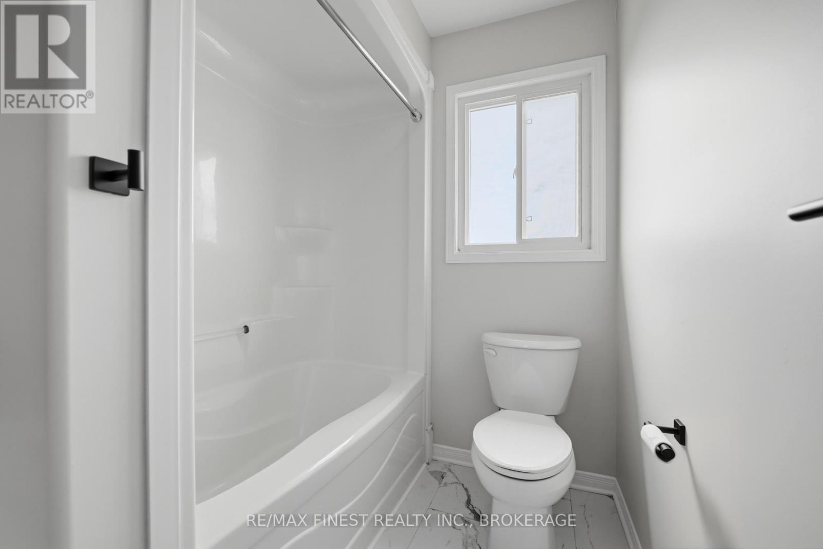 1223 AMANDA COURT - 21