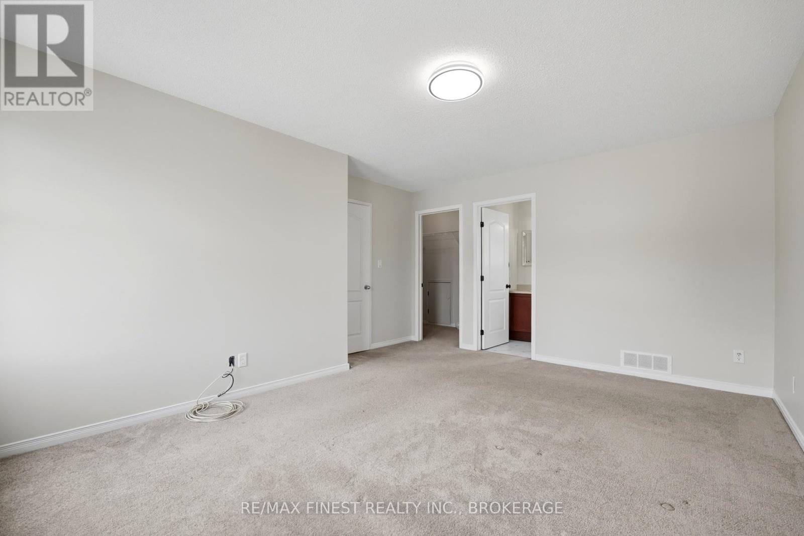 1223 AMANDA COURT - 28