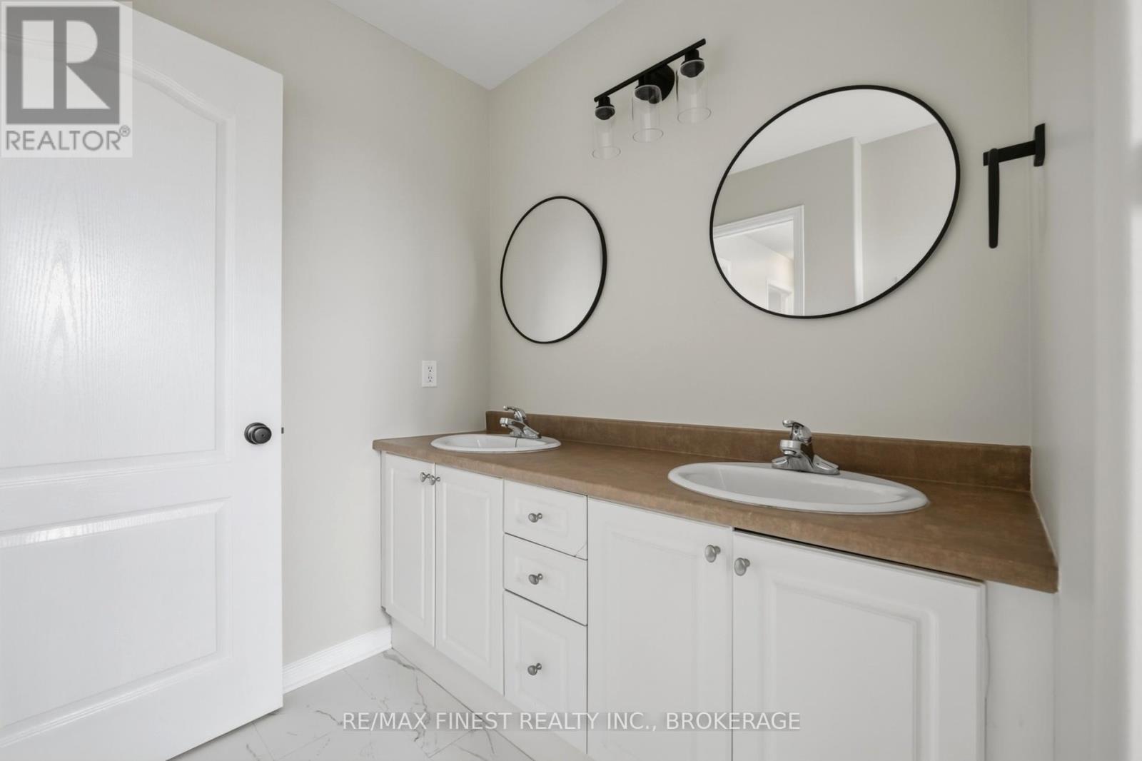 1223 AMANDA COURT - 22