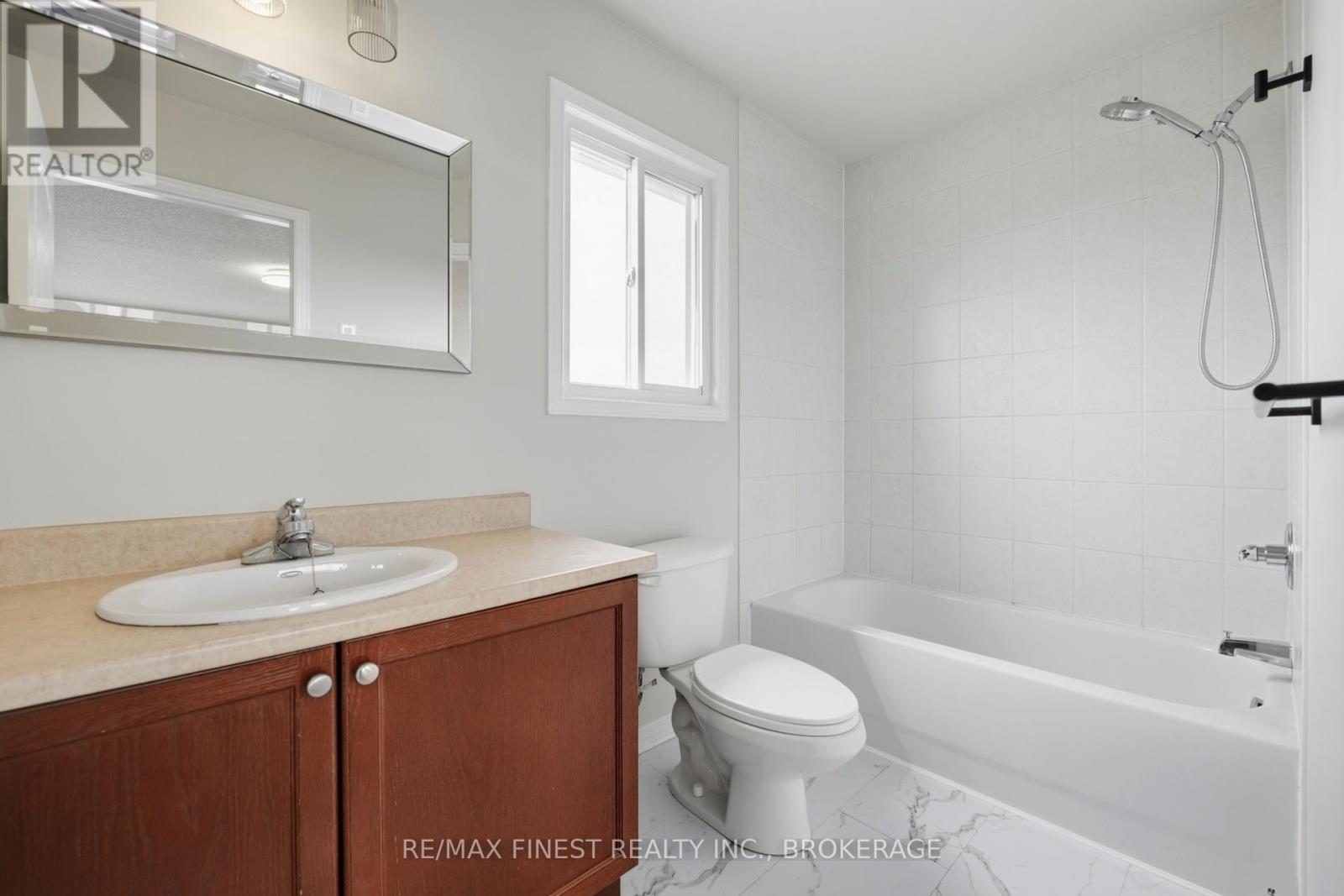 1223 AMANDA COURT - 29