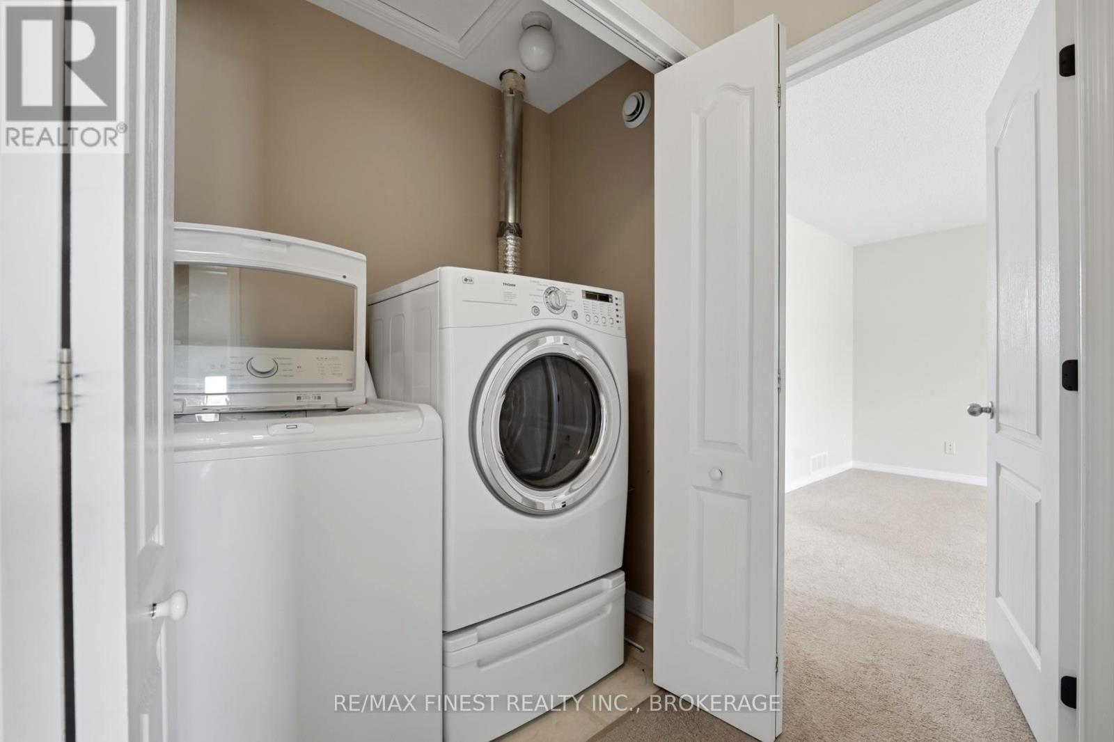 1223 AMANDA COURT - 32