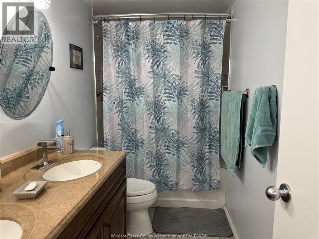 #14 3093 MEADOWBROOK LANE - 20