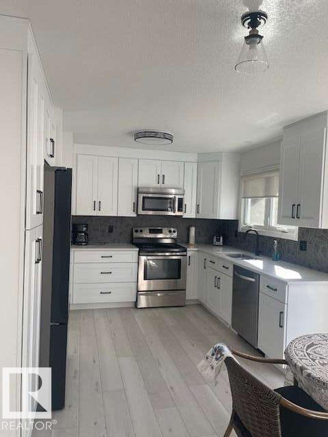 1929 65 ST NW - 11