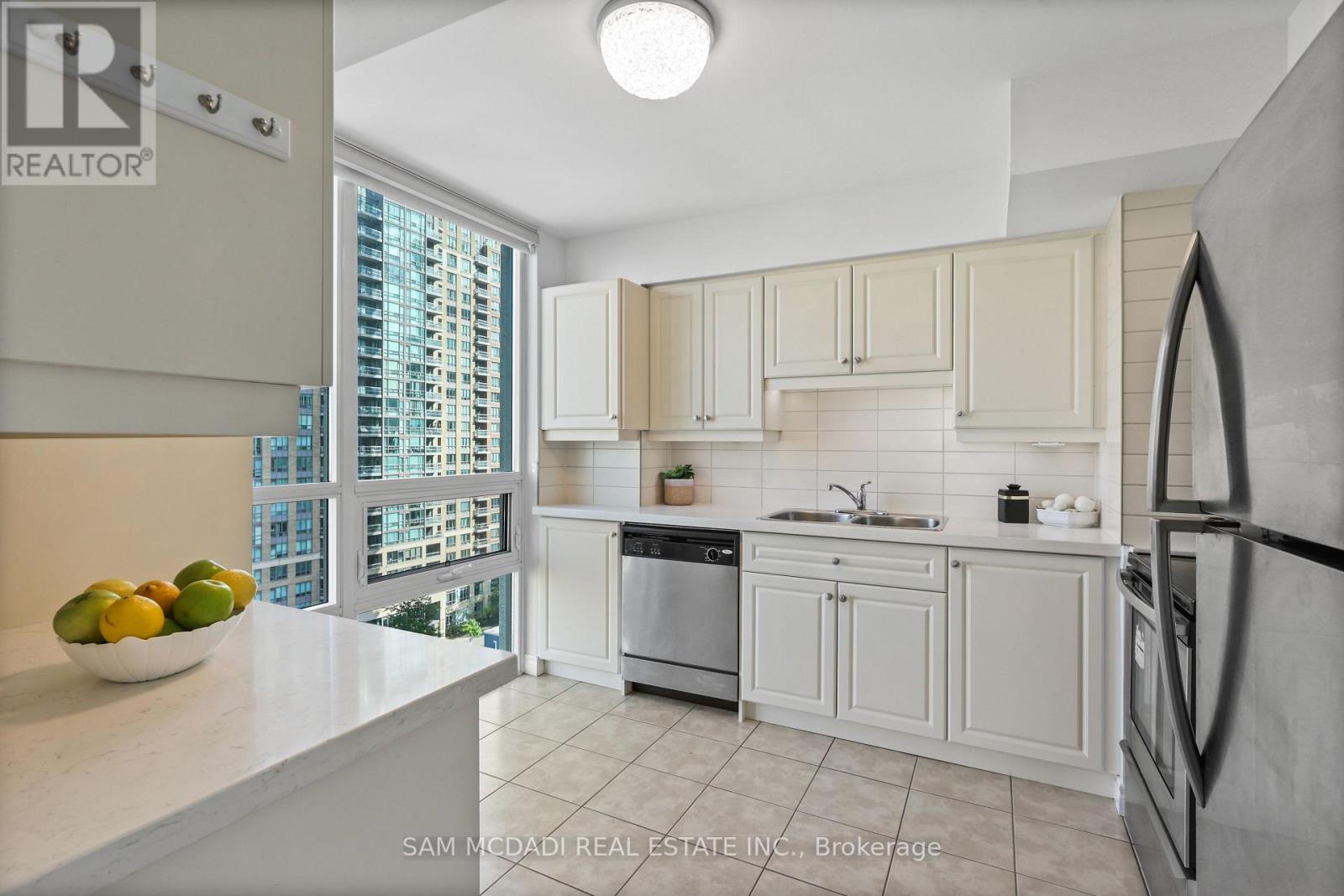 #1103 208 ENFIELD PLACE - 21