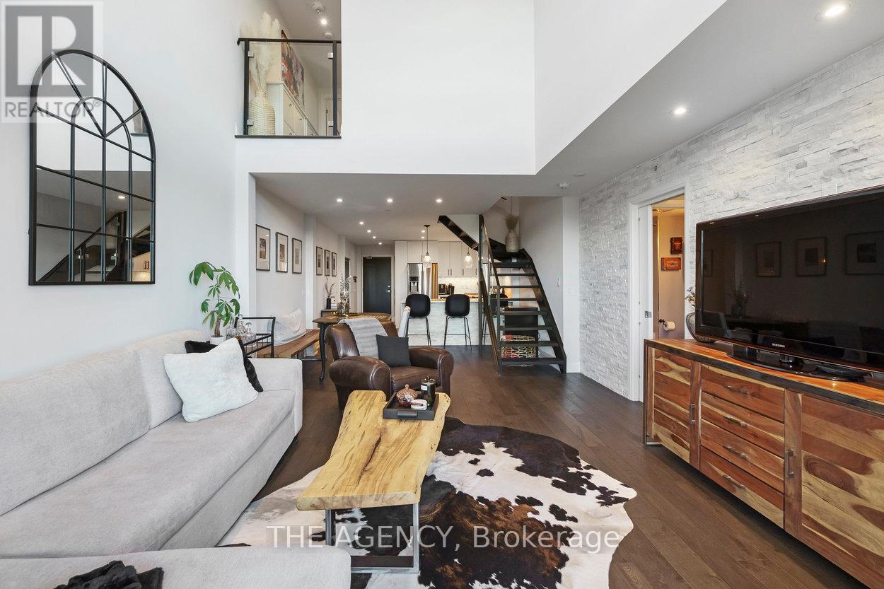 #108 65 YORKLAND BOULEVARD - 22