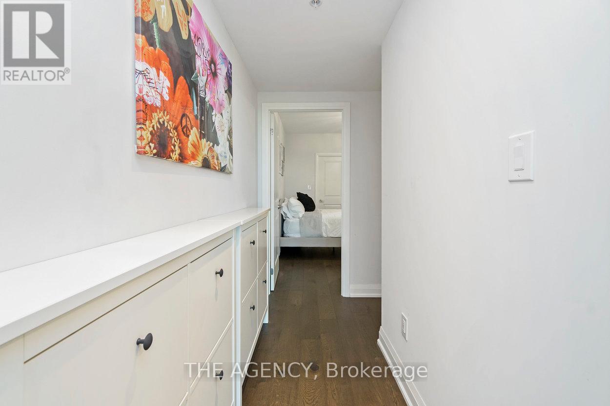 #108 65 YORKLAND BOULEVARD - 28