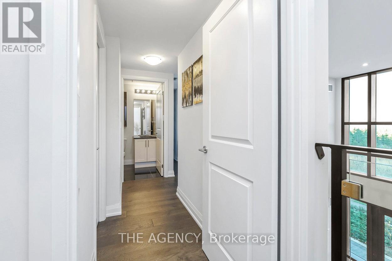 #108 65 YORKLAND BOULEVARD - 37