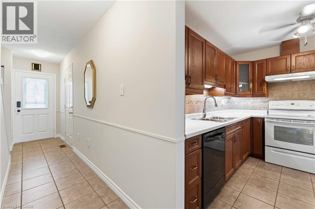 #27 1396 UPPER OTTAWA Street - 3