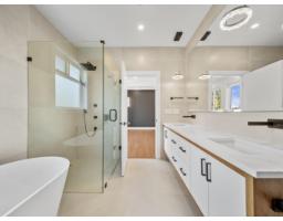 13851 114 Avenue, Surrey, BC V3R2L8 Photo 24