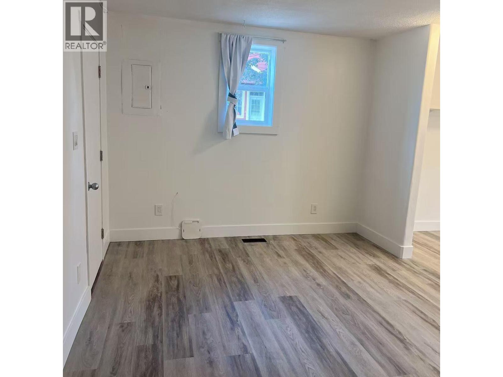 600 WADE Avenue W - 20