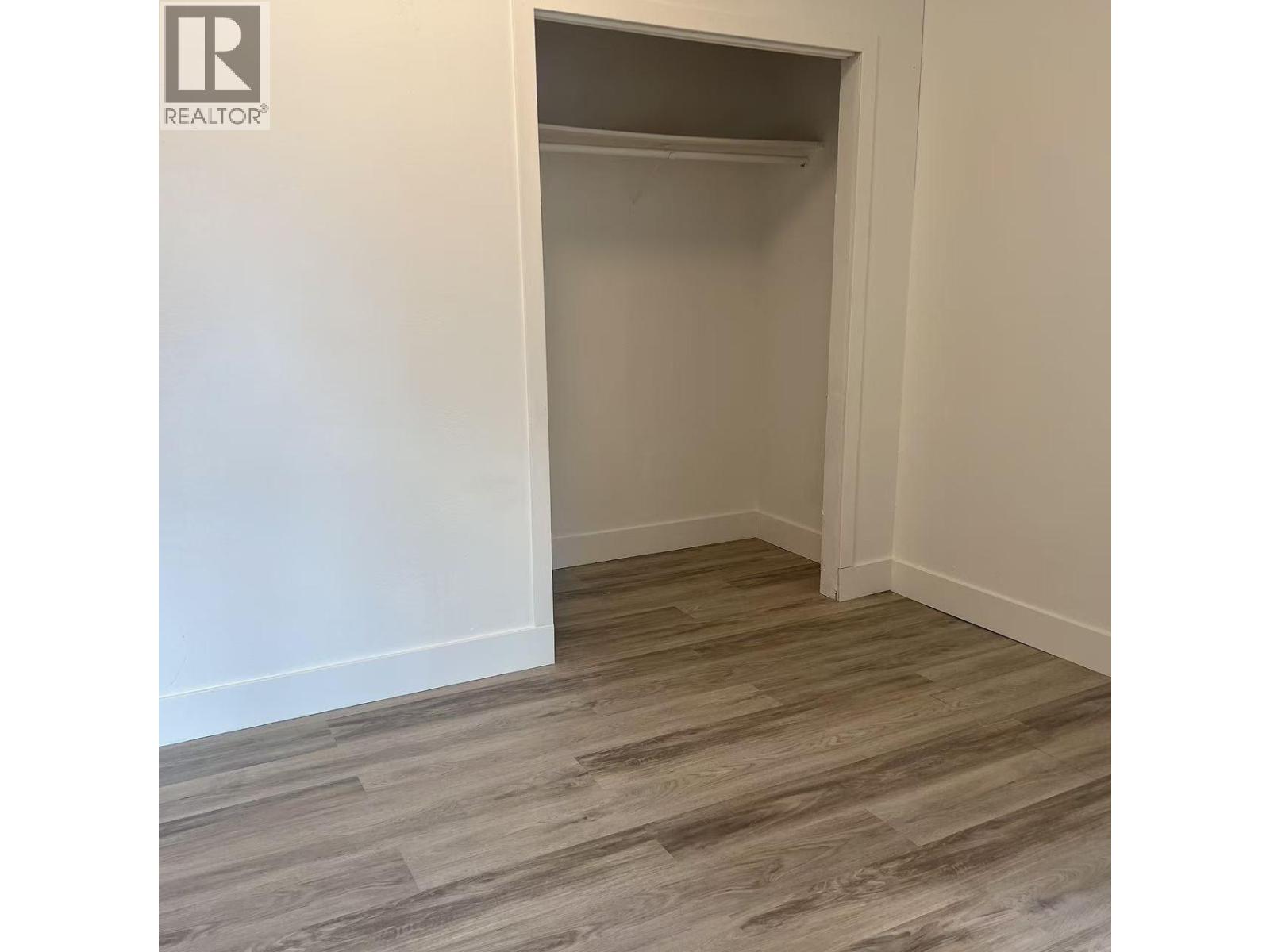 600 WADE Avenue W - 11