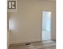 600 Wade Avenue W, Penticton, BC V2A1V7 Photo 9