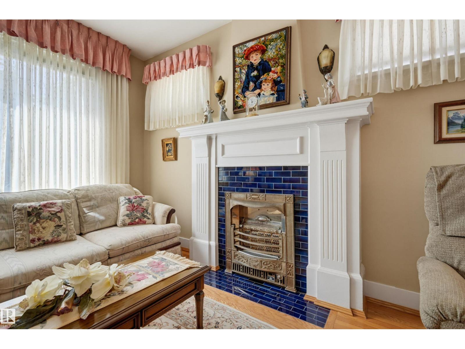 10932 88 AV NW — photo 7
