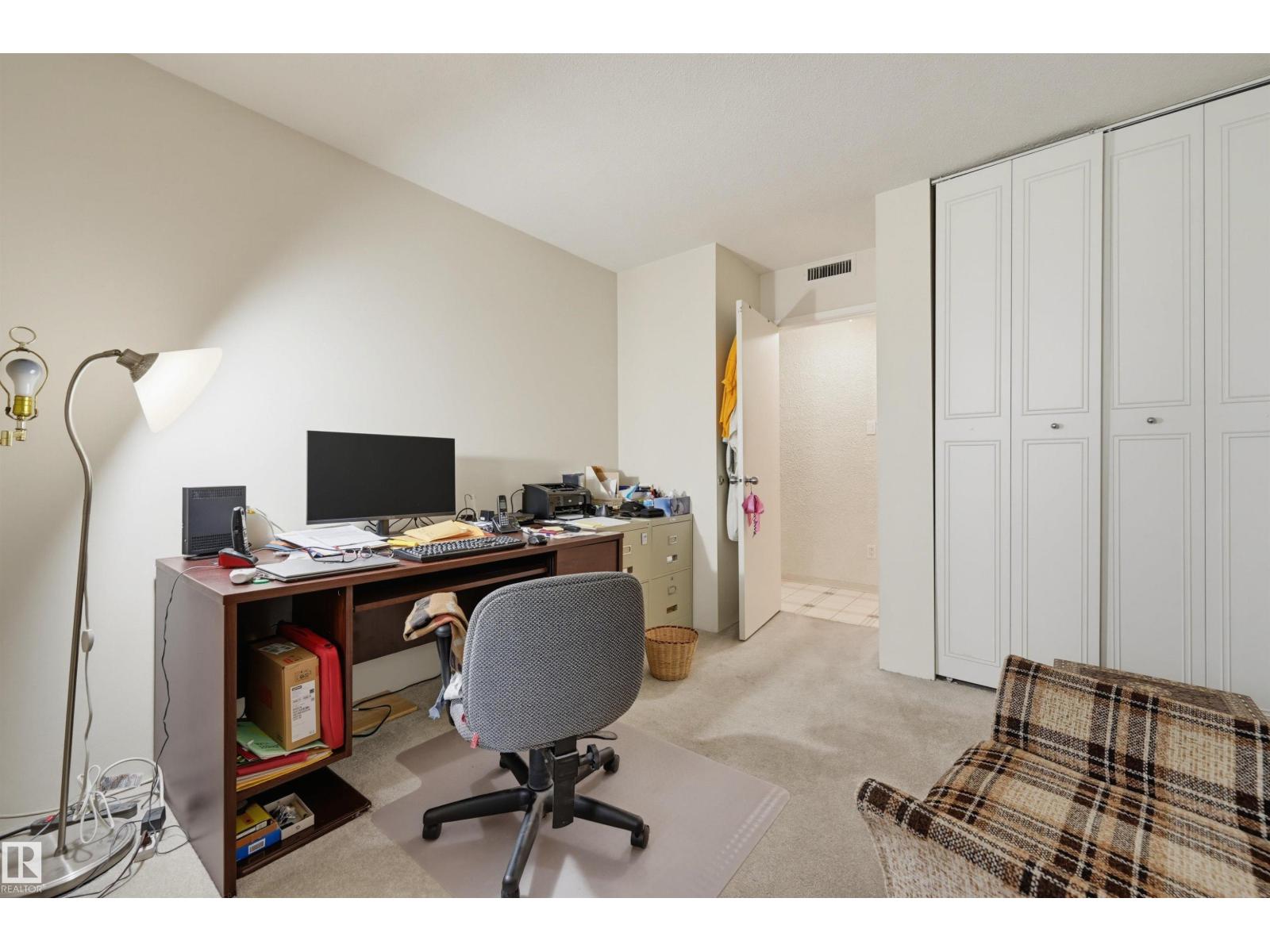#903 10160 115 ST NW - 18