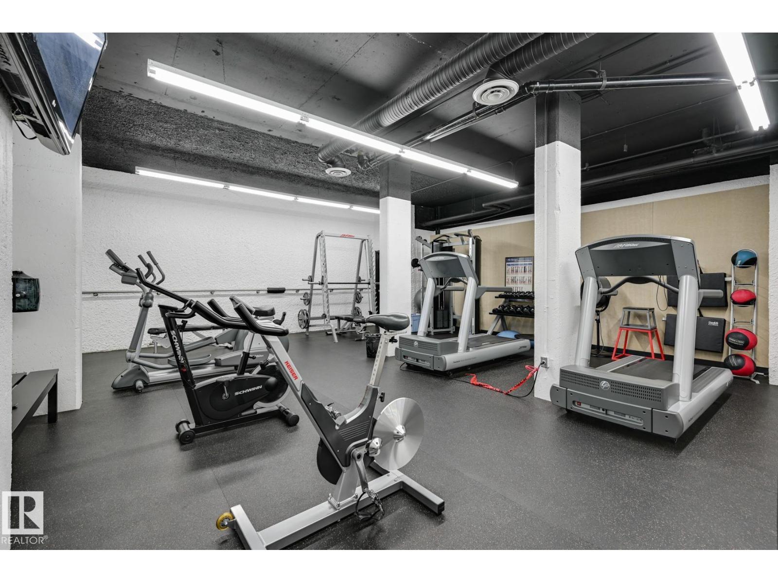 #903 10160 115 ST NW - 27