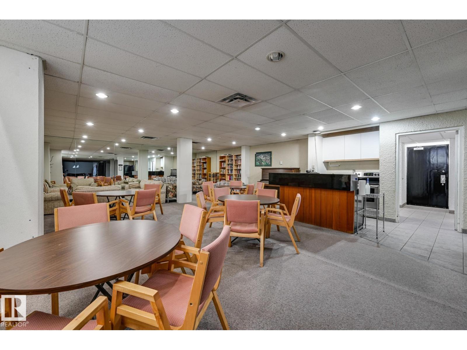 #903 10160 115 ST NW - 29