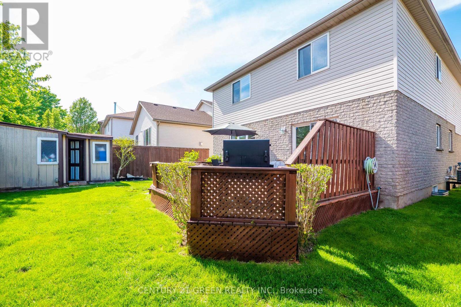 21 HAWKSWOOD DRIVE - 47