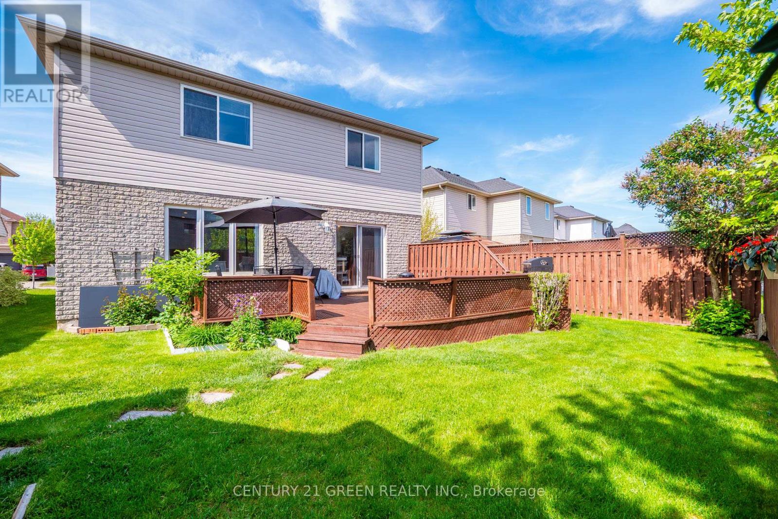21 HAWKSWOOD DRIVE - 49