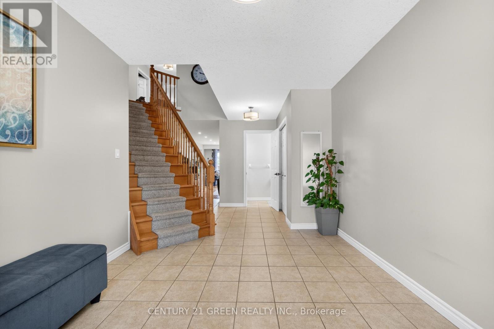 21 HAWKSWOOD DRIVE - 5