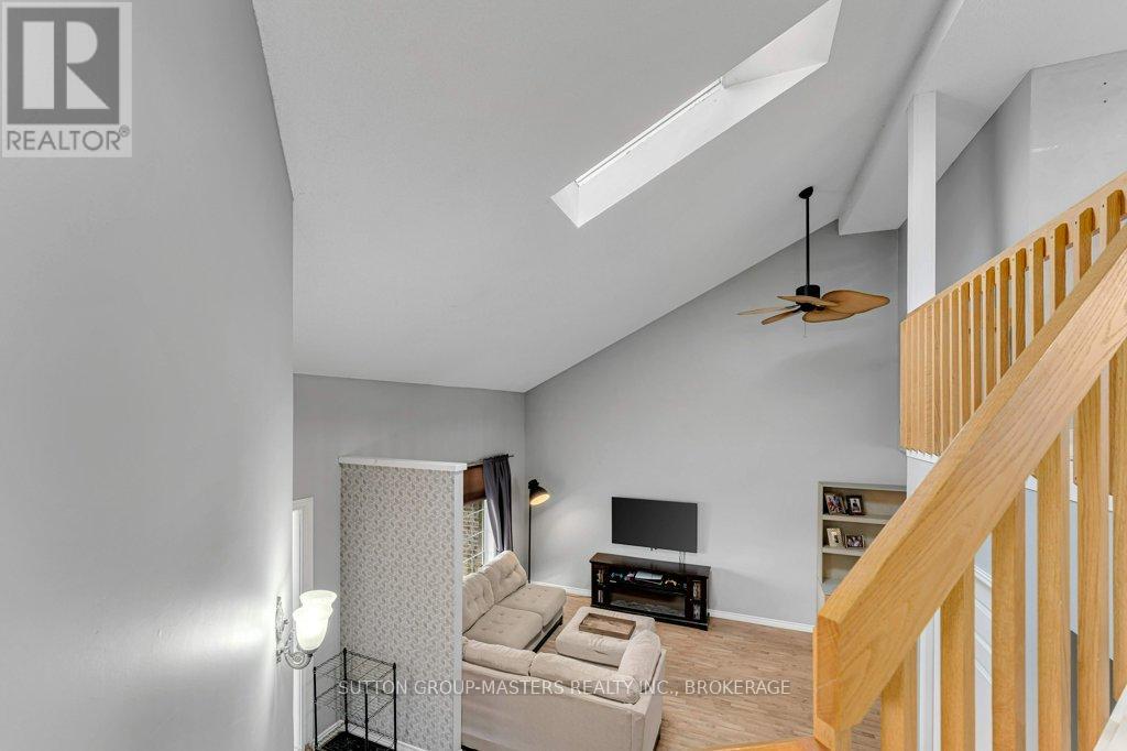 118 SIR JOHN JOHNSON DRIVE - 22