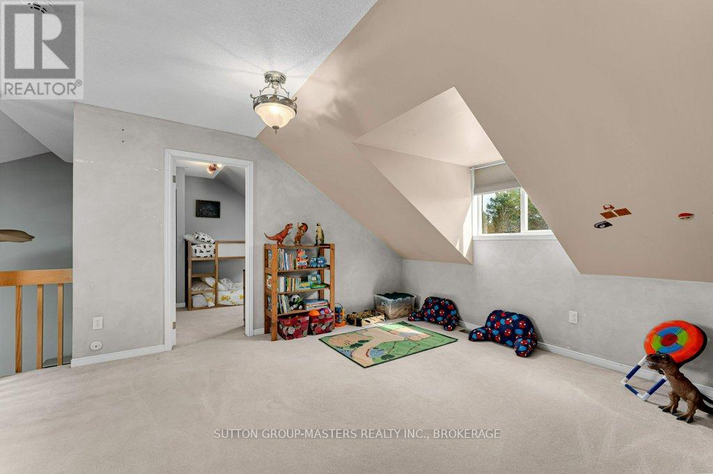 118 SIR JOHN JOHNSON DRIVE - 27