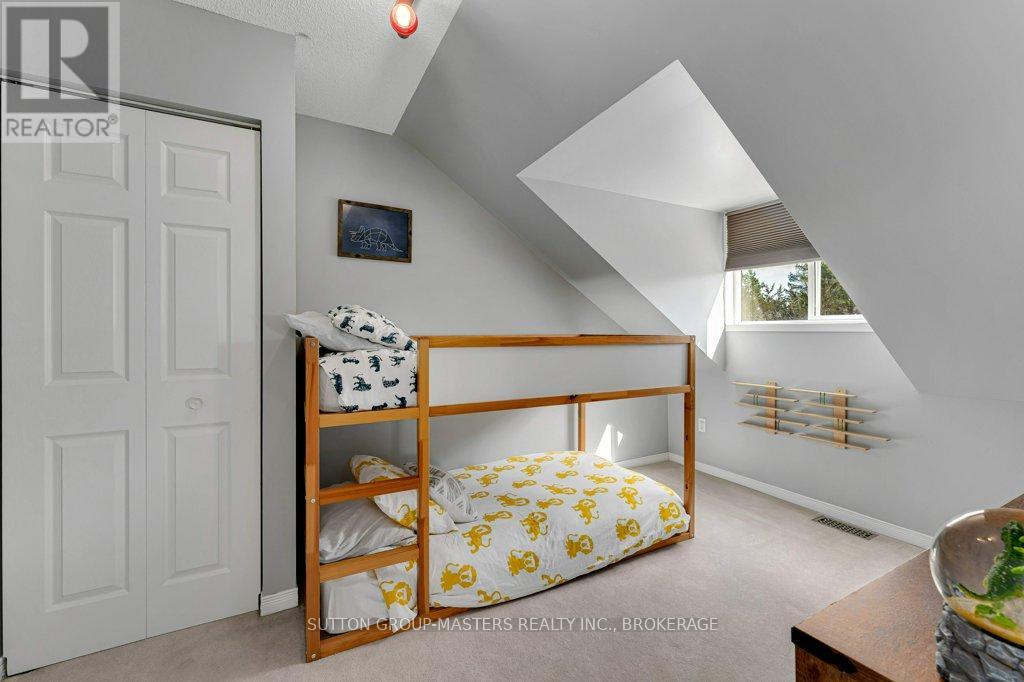 118 SIR JOHN JOHNSON DRIVE - 29